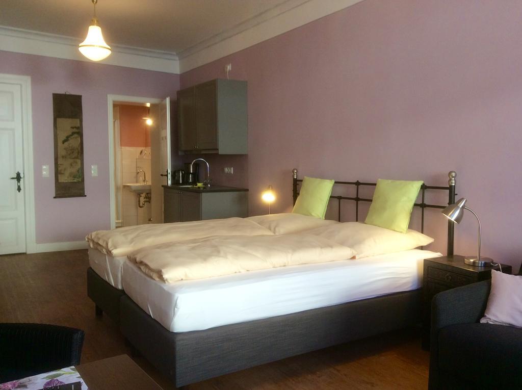 Hugos Haus & Berthas Haus Aparthotel Eckernförde Cameră foto